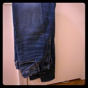 Good American by Khloe Kardashian Jeans